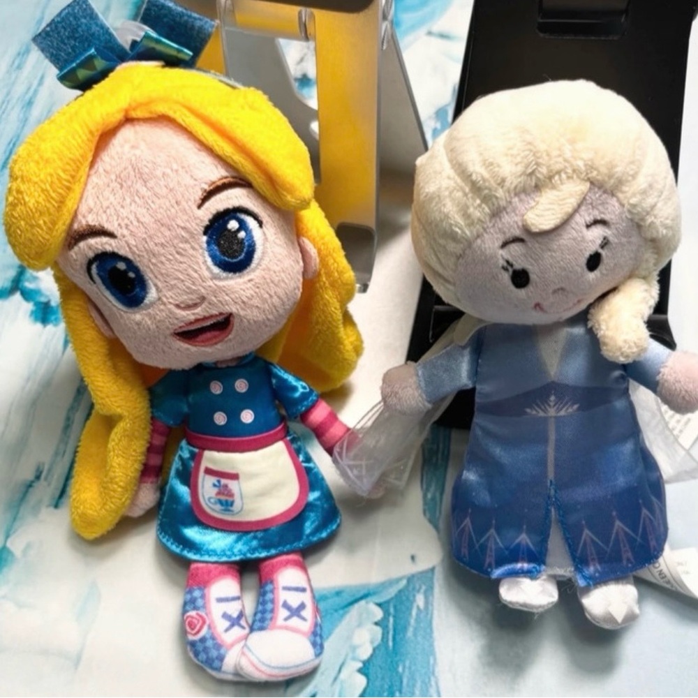 Alice and Elsa Plush Bundle